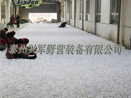 ѩ�ذ�ɫ�Բʂ��b�W(w��ng)XJ-WZW-BSMC-001